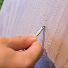 Avantages et applications des revêtements de sol LVT adhésifs pratiques : le choix idéal pour créer des espaces intérieurs de haute qualité